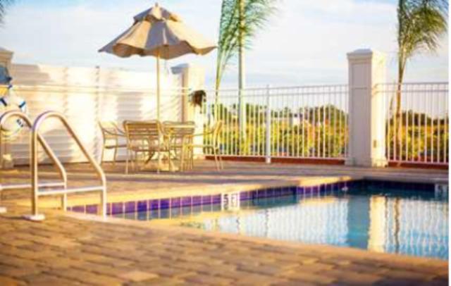 Hampton Inn & Suites Lake Wales Exterior photo
